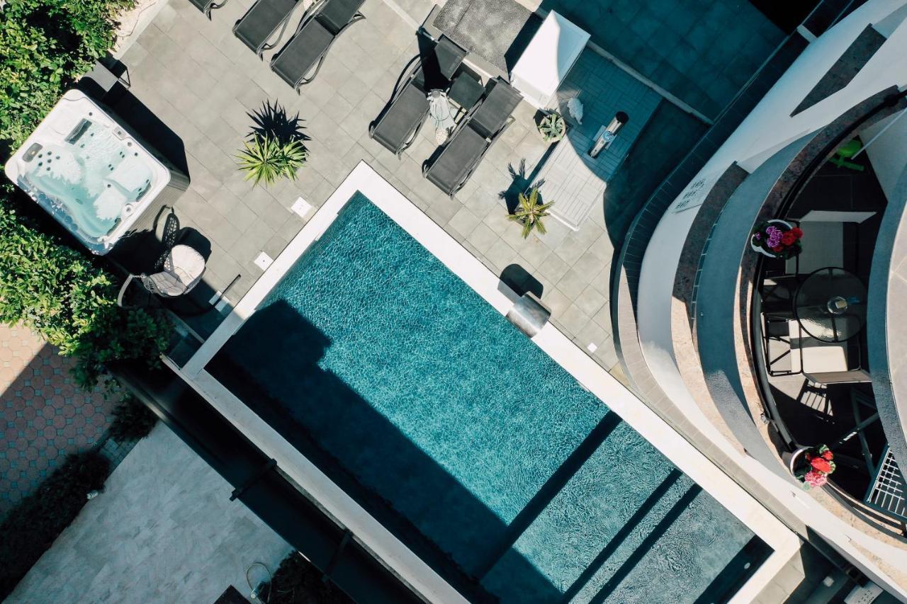 Holiday Apartments Amarilis 파코스탄 외부 사진